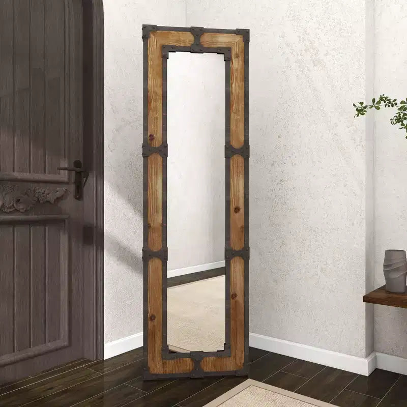 Specchio da Terra Rustico in Legno Marrone: Autoportante, Decorativo, Intagliato, Nessun Montaggio Richiesto