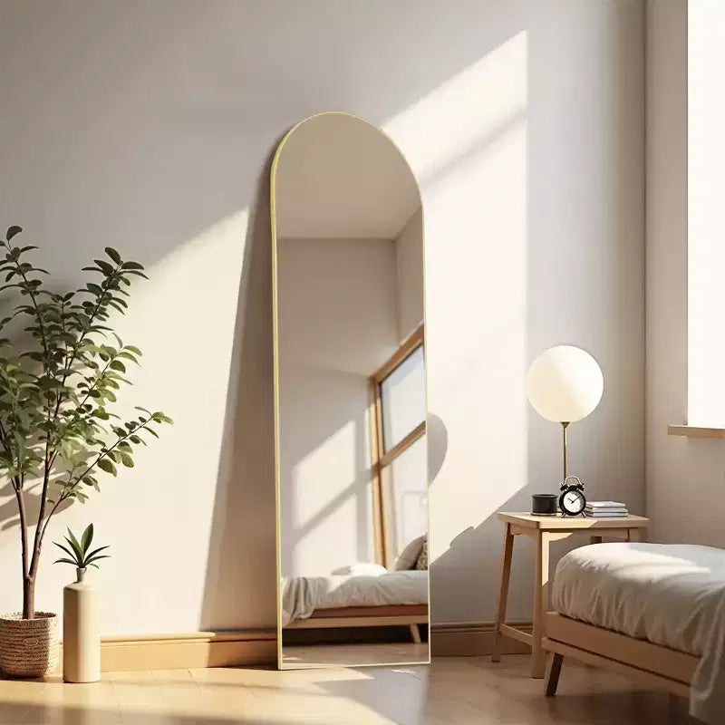 Specchio da terra a figura intera ad angolo retto ad arco da 64 pollici, specchio da parete con cornice sottile in lega di alluminio con staffa
