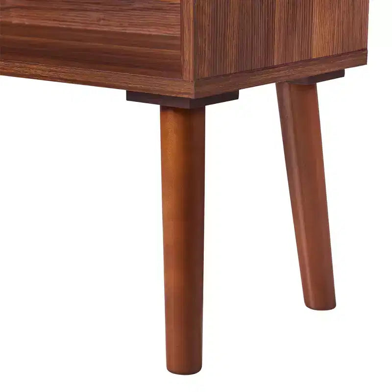 Libreria Kingston da 58" con ripiano effetto marmo e gambe in legno massello colore noce: Stile mid-century, 4 ripiani aperti